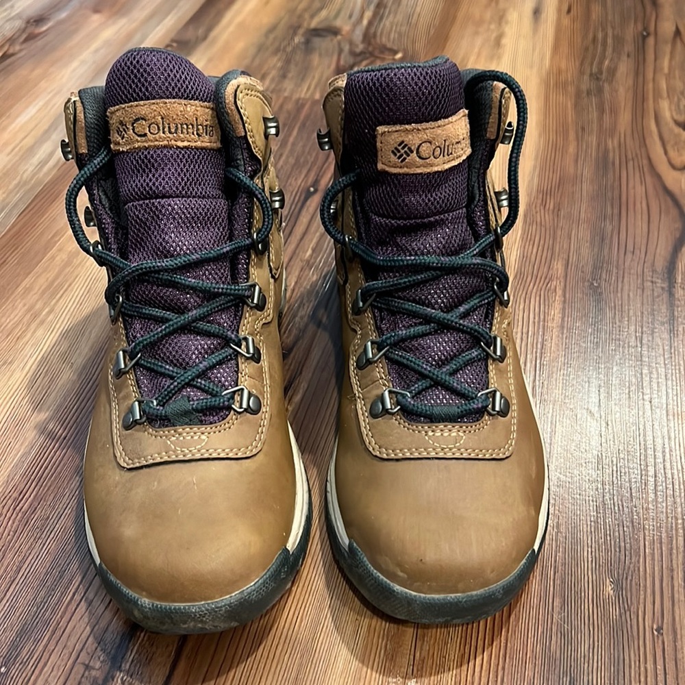 Columbia Hiking Boots